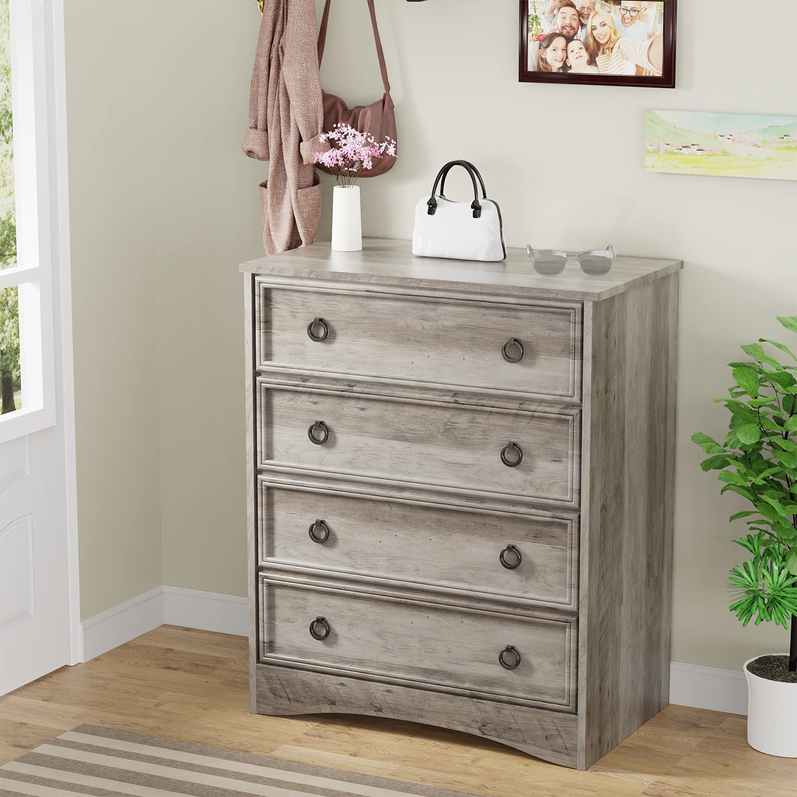 LGHM Dresser with 4 Drawers Grey Wash LGHM Dresser with 4 Drawers Grey Wash